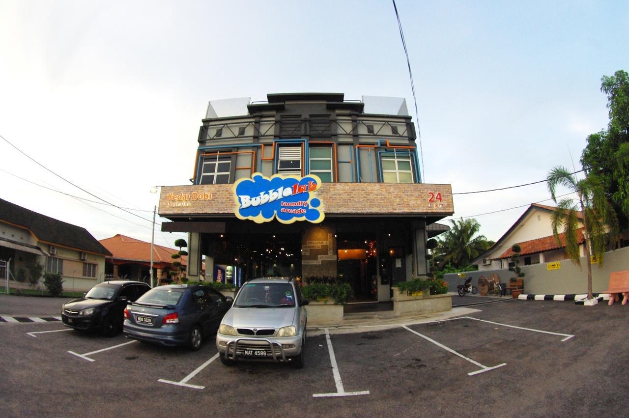Tube Hotel Klebang Melaka Екстер'єр фото