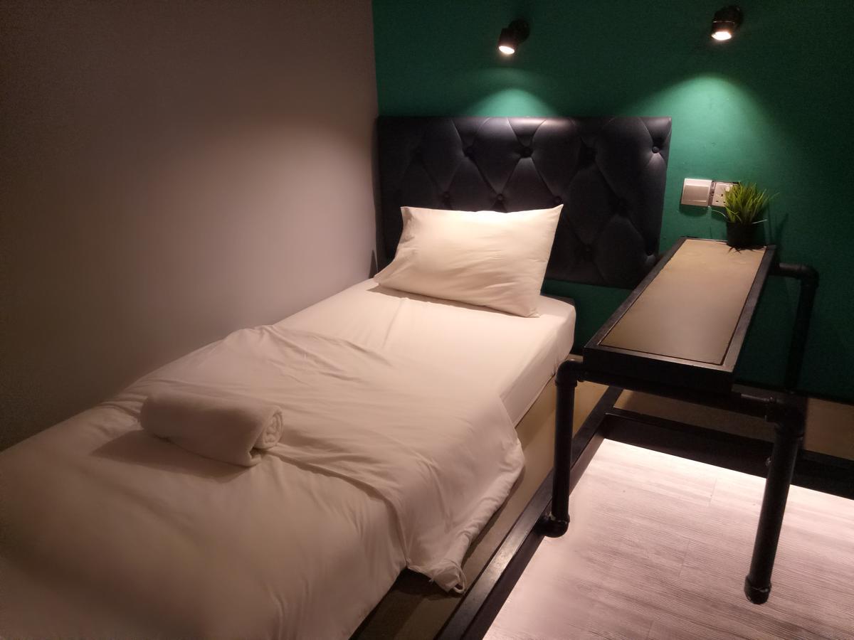 Tube Hotel Klebang Melaka Екстер'єр фото